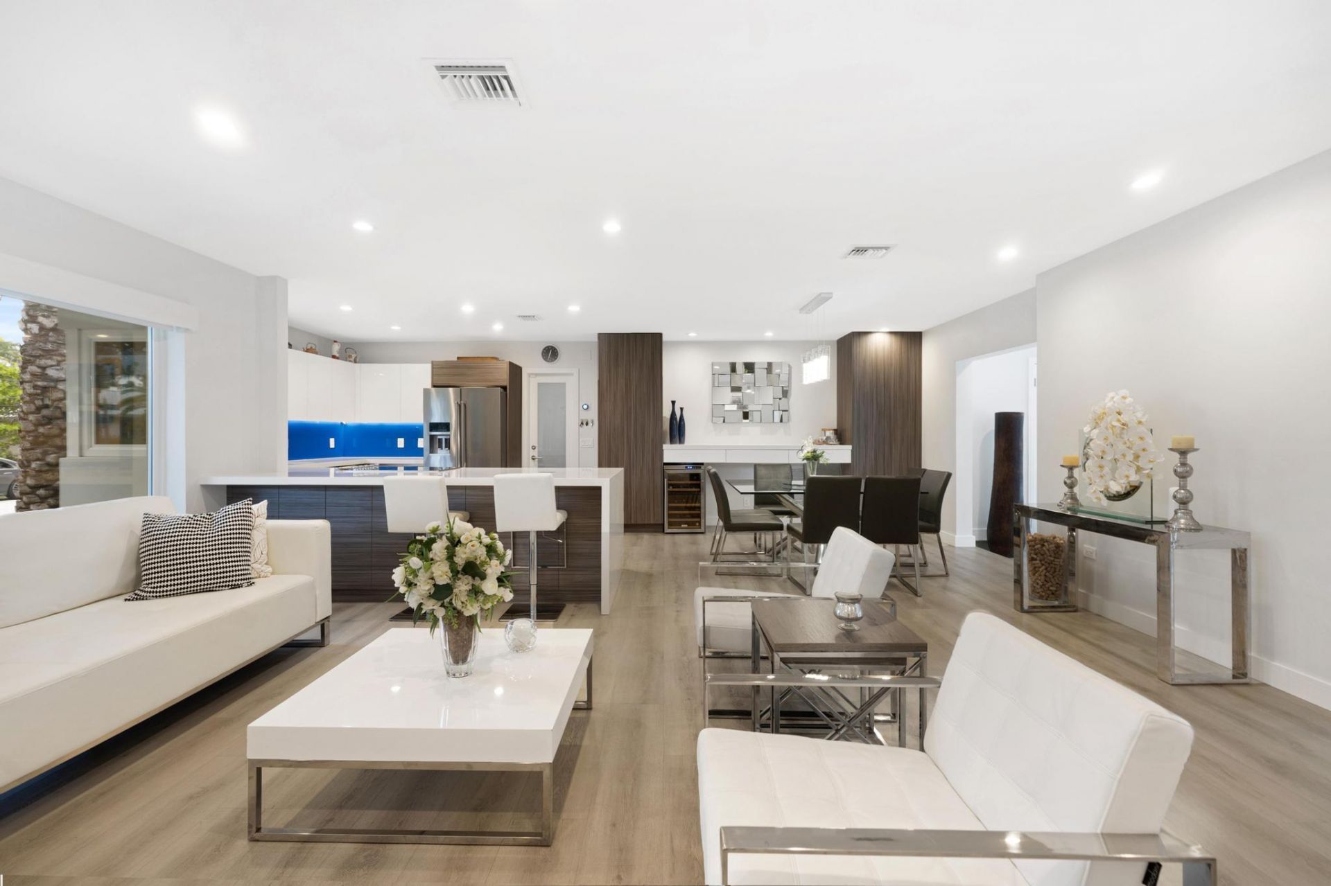 2012 NE 31st Avenue, Fort Lauderdale, FL 33305 Photo