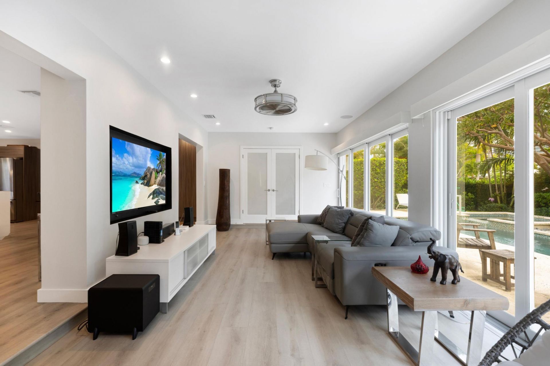 2012 NE 31st Avenue, Fort Lauderdale, FL 33305 Photo