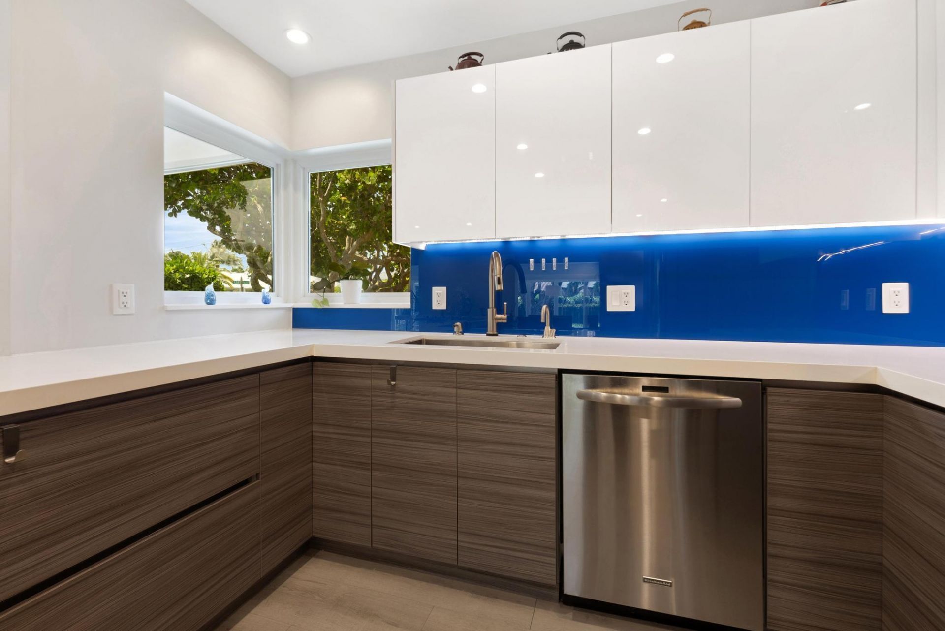 2012 NE 31st Avenue, Fort Lauderdale, FL 33305 Photo