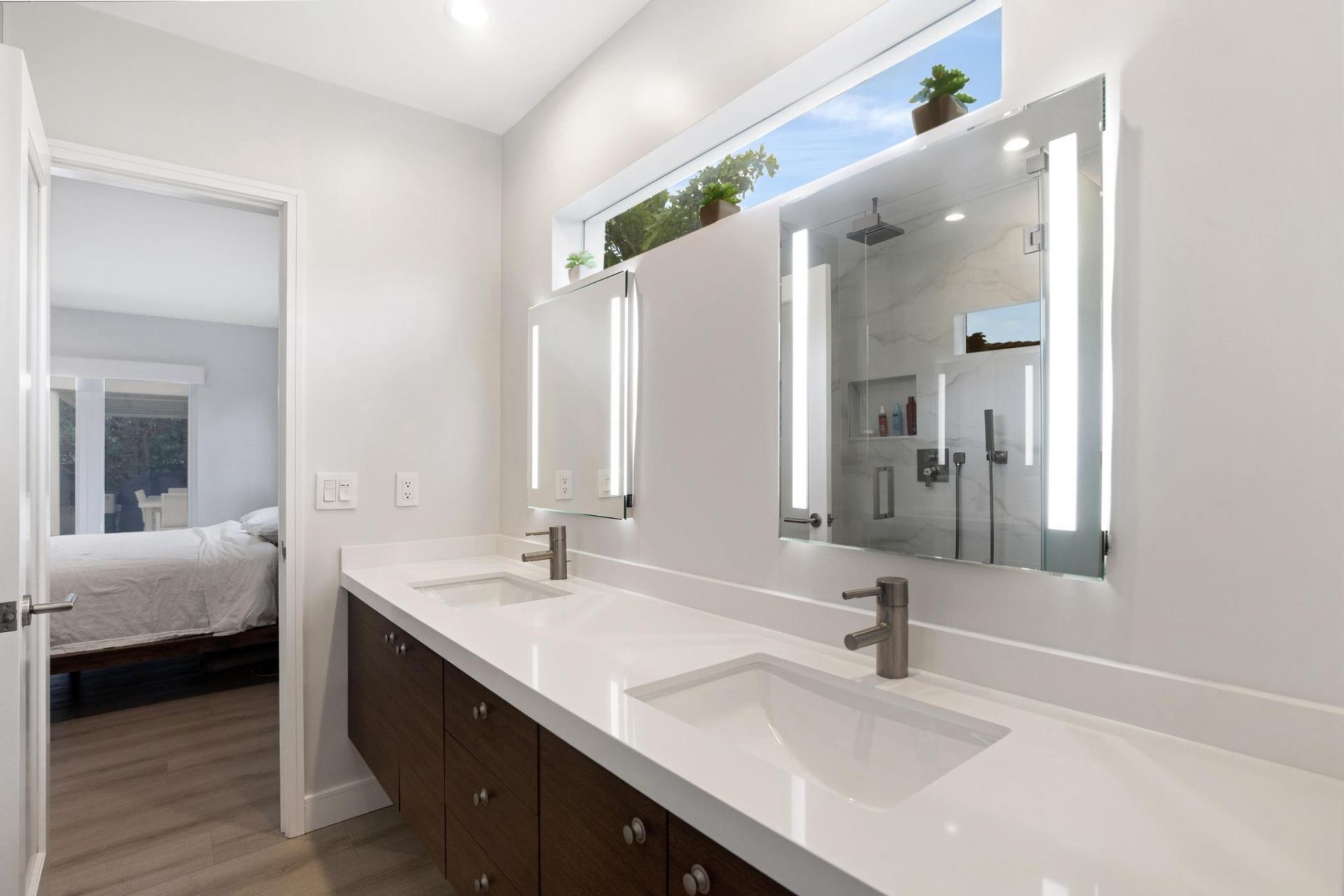 2012 NE 31st Avenue, Fort Lauderdale, FL 33305 Photo