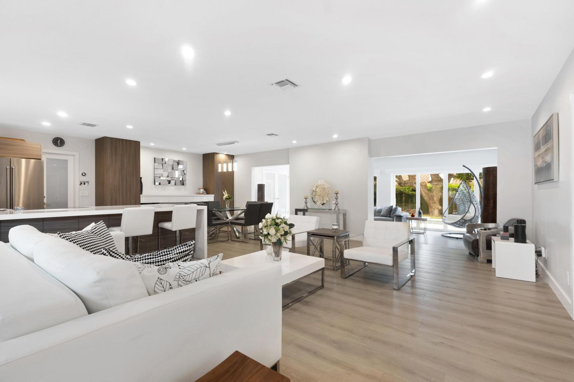 2012 NE 31st Avenue, Fort Lauderdale, FL 33305 Photo