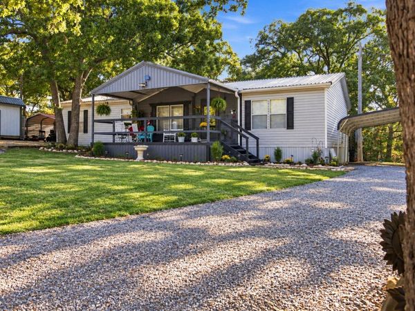 9718 Texoma Park , Kingston, OK 73439