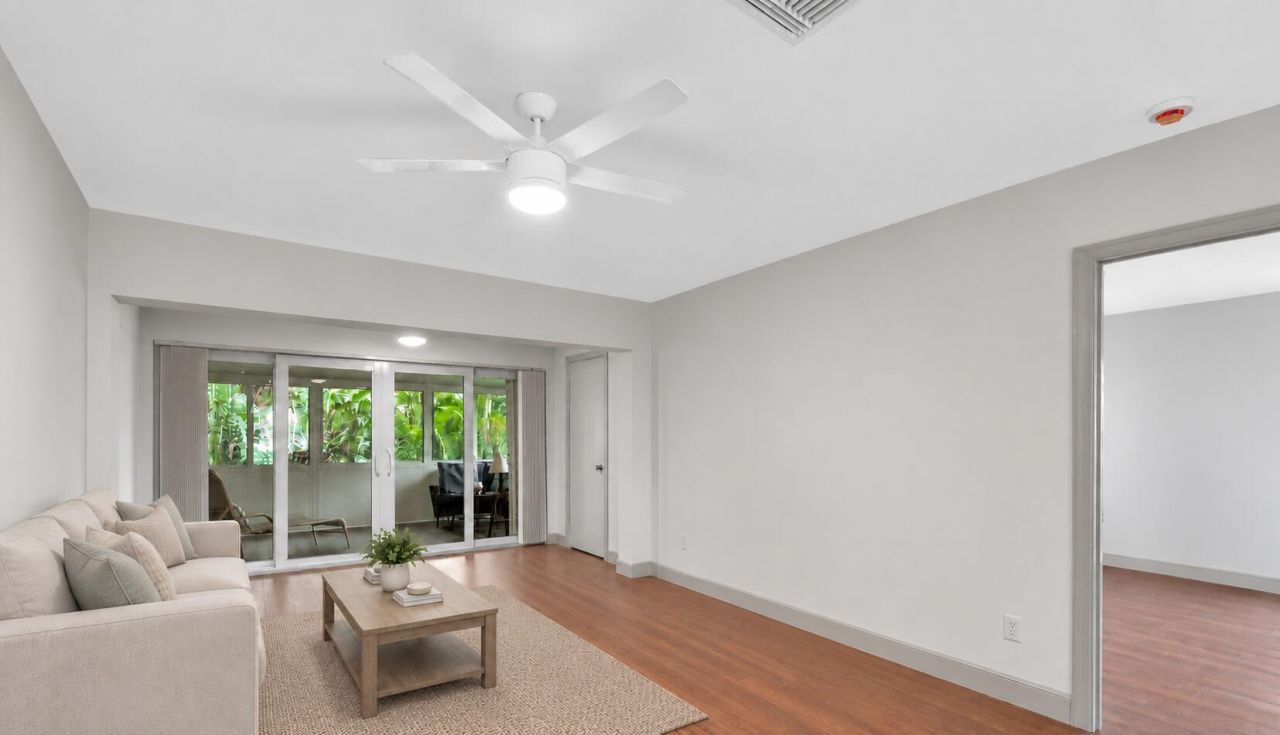 1140 Mahogany Way, Unit 204, Delray Beach, FL 33445 Photo
