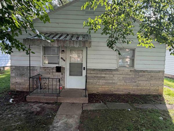 3517 Smith Street, Fort Wayne, IN 46806