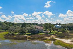 2450 Kemway Road photo 4