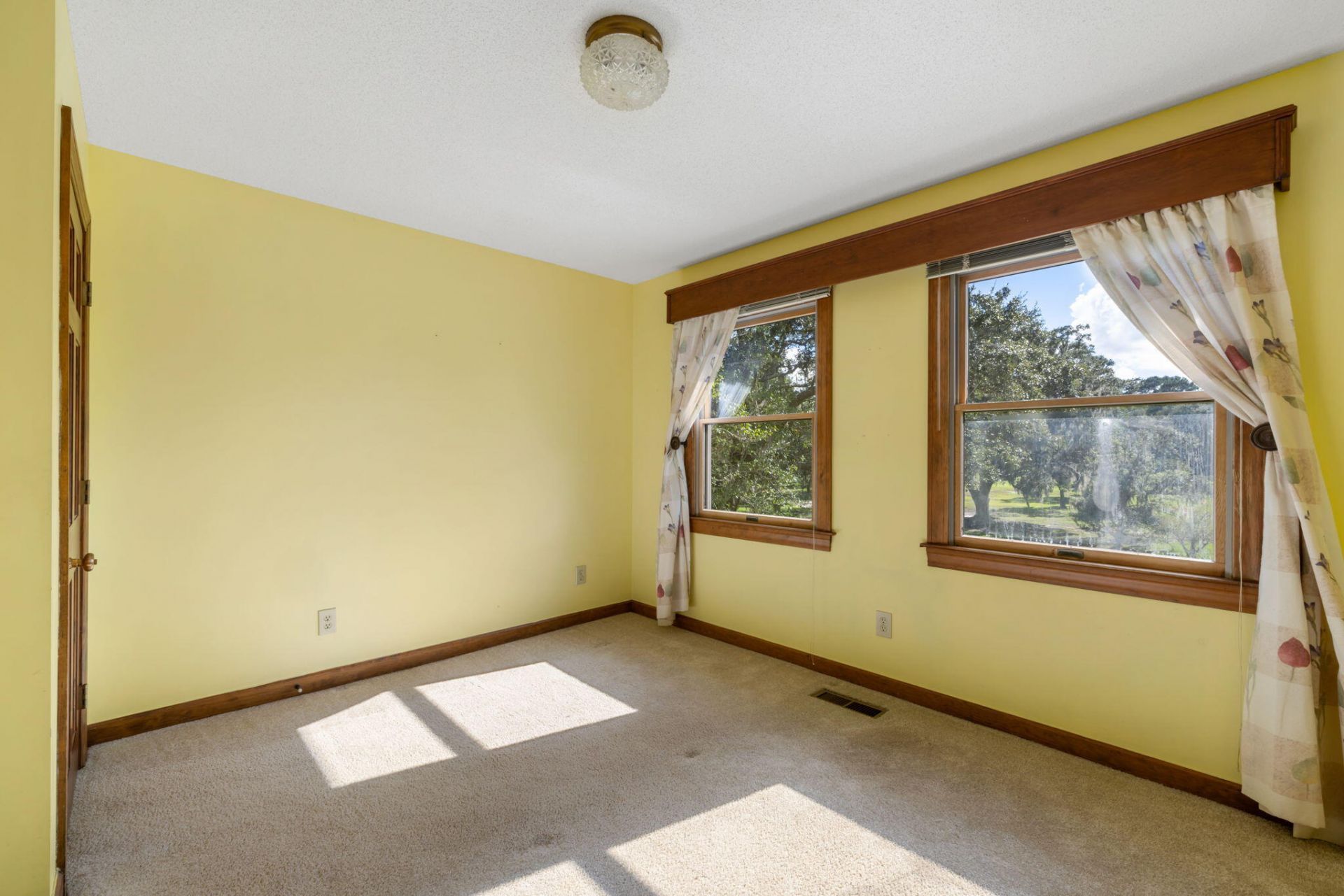 2450 Kemway Road Photo 33