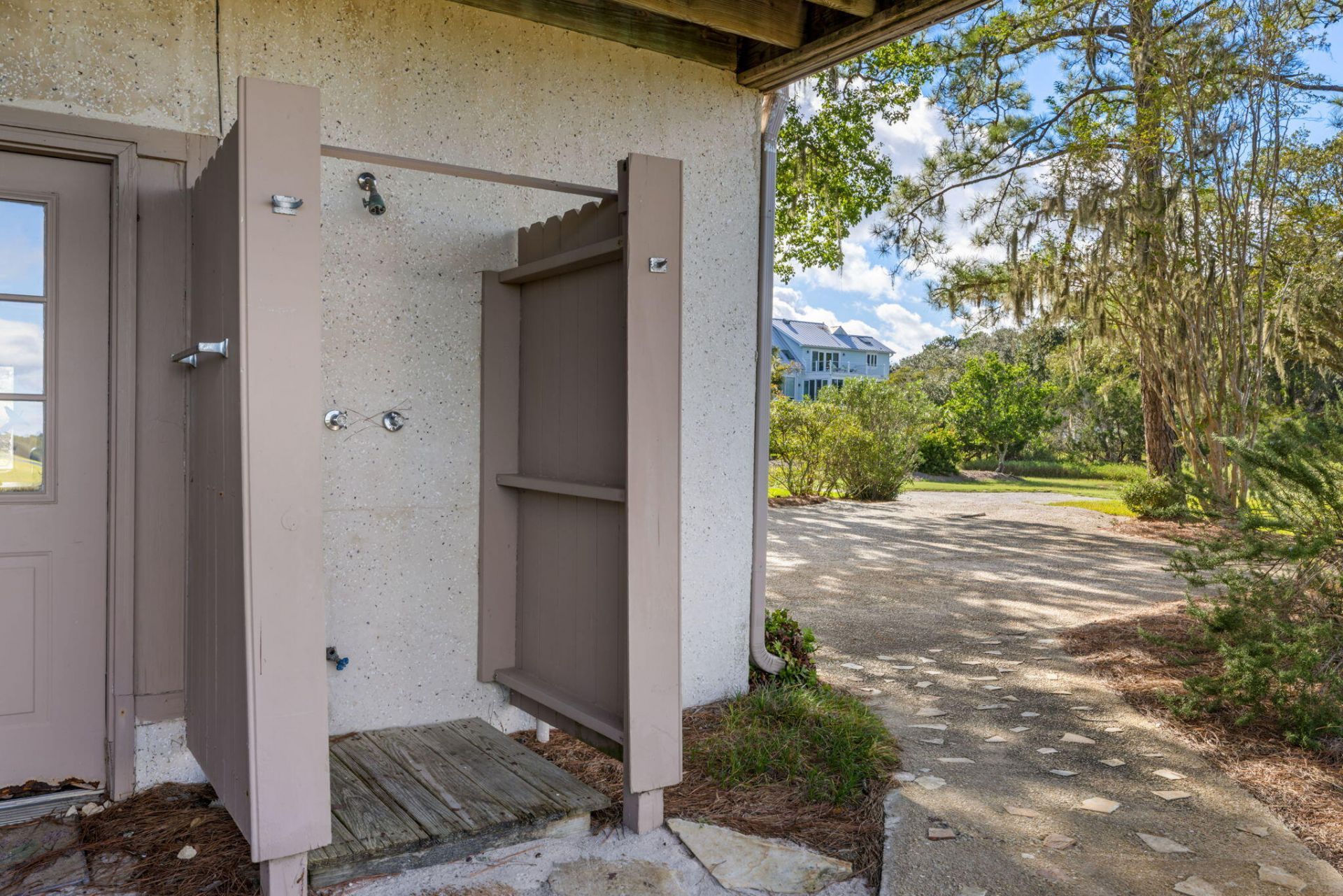 2450 Kemway Road Photo 42