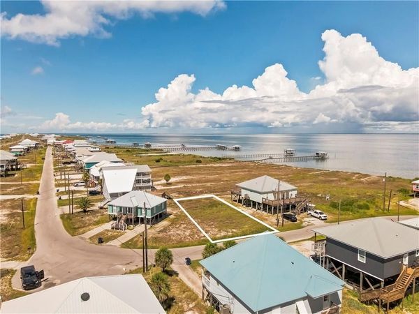 2312 Island Shores Drive , Dauphin Island, AL 36528
