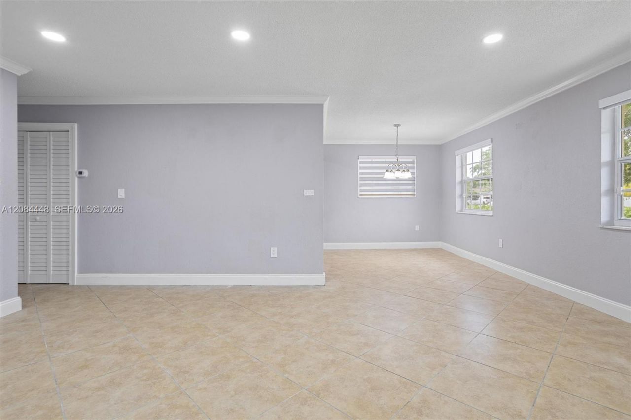 3240 SW 69th Ave , Miami, FL 33155 Photo