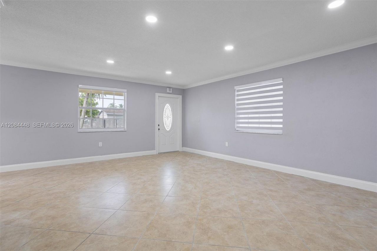 3240 SW 69th Ave , Miami, FL 33155 Photo