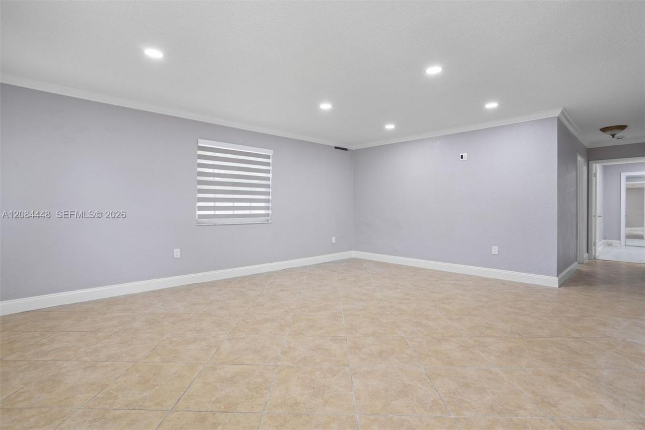 3240 SW 69th Ave , Miami, FL 33155 Photo
