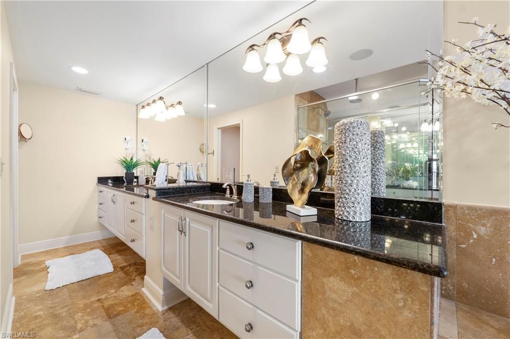 1920 Virginia Ave , Unit 902, Fort Myers, FL 33901 Photo