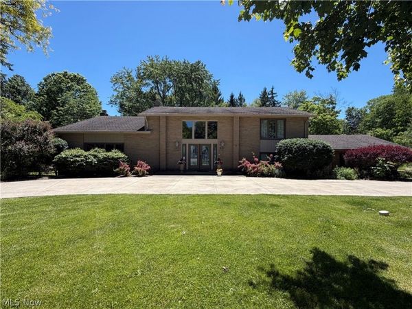 2737 Sinton Place , Pepper Pike, OH 44124
