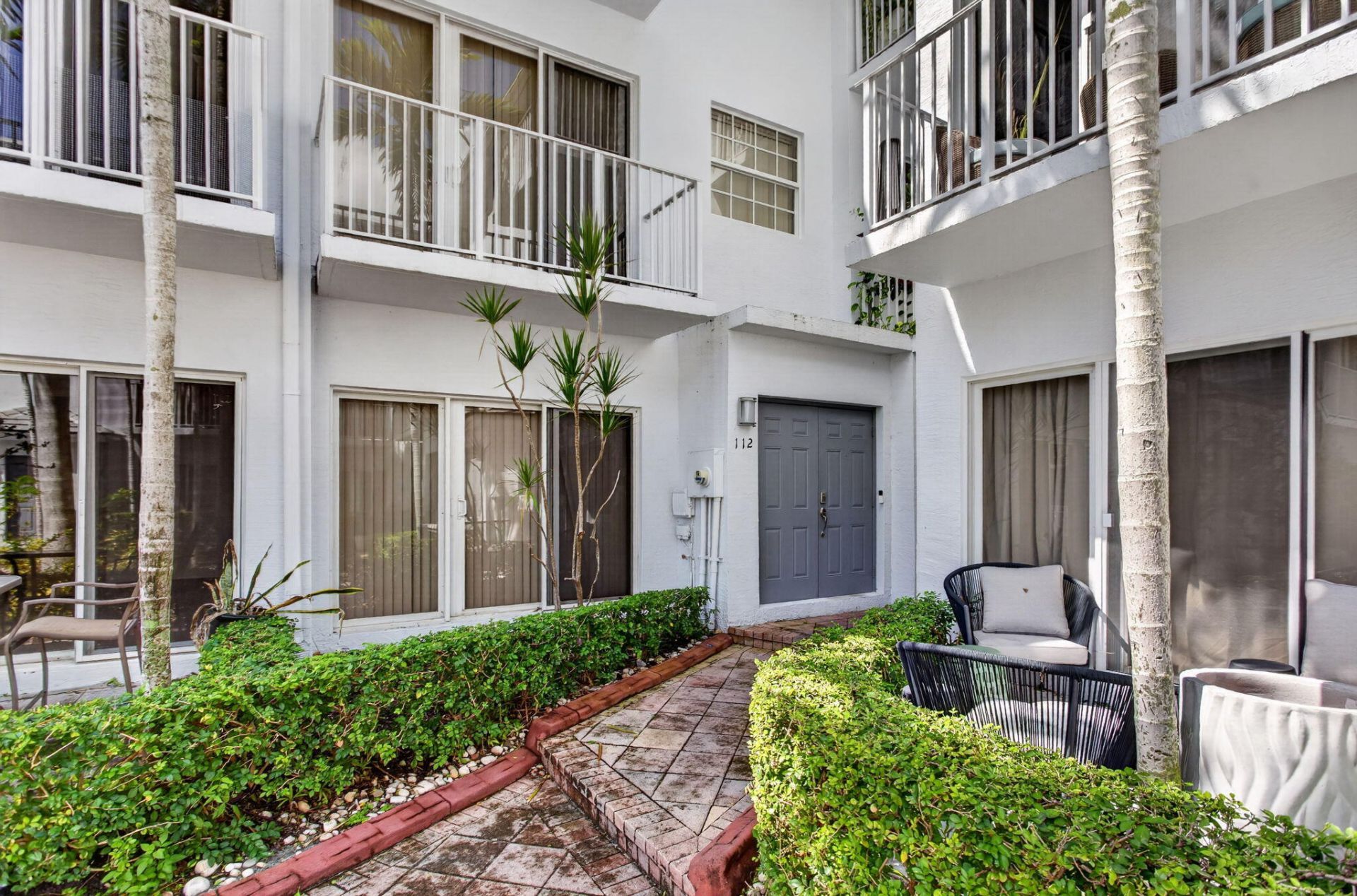 2725 NE 8th Avenue, Unit 112, Wilton Manors, FL 33334 Photo