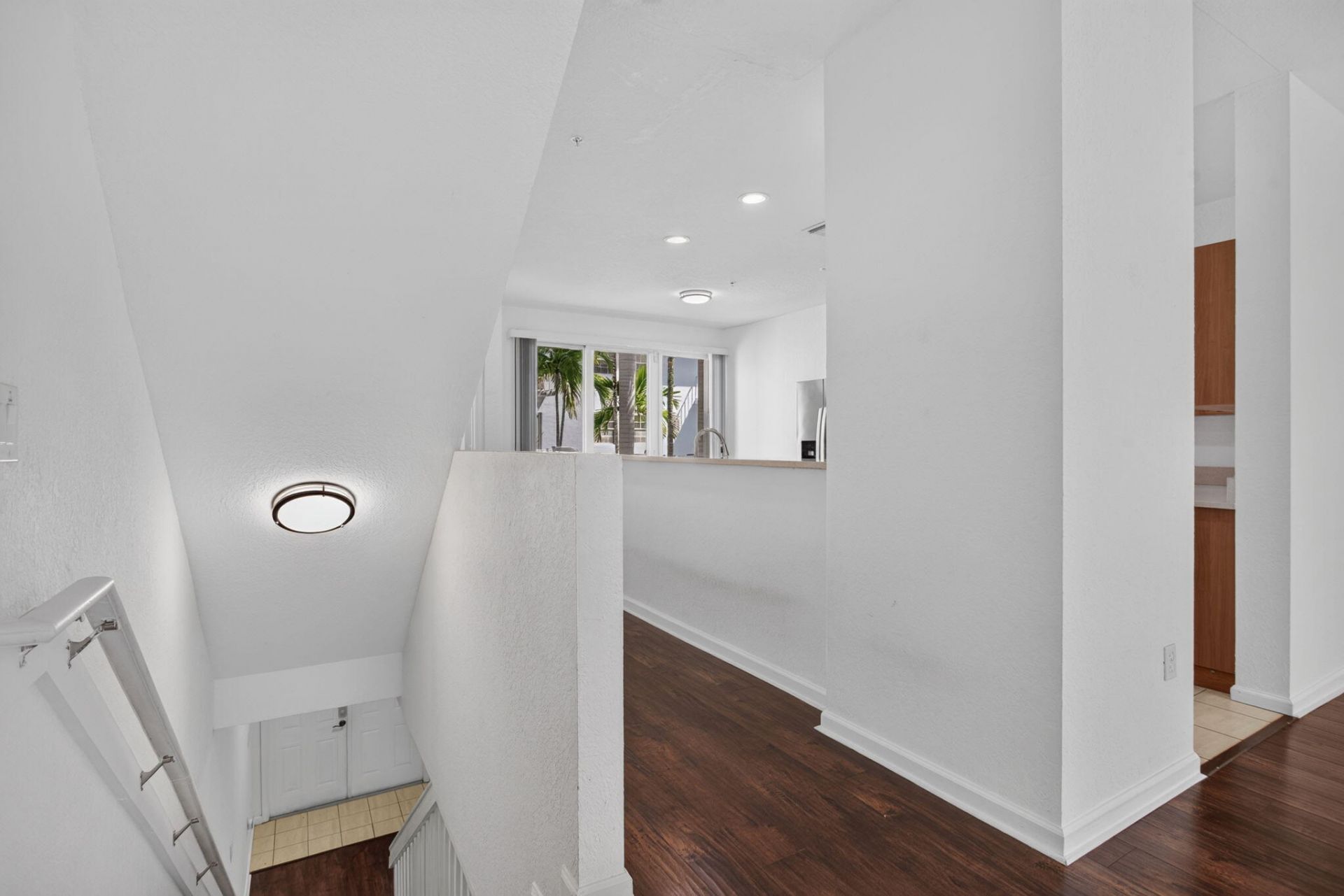 2725 NE 8th Avenue, Unit 112, Wilton Manors, FL 33334 Photo