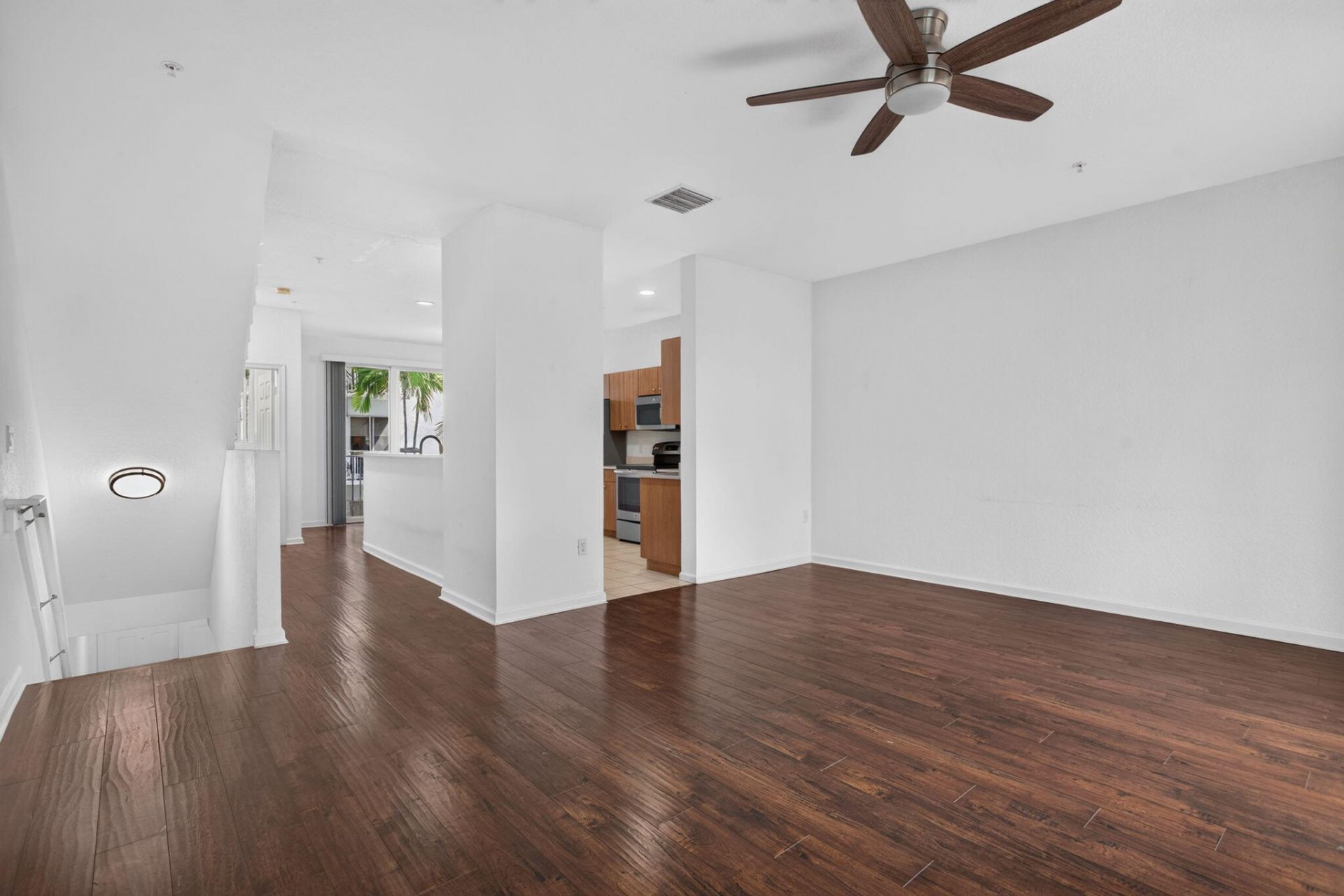 2725 NE 8th Avenue, Unit 112, Wilton Manors, FL 33334 Photo