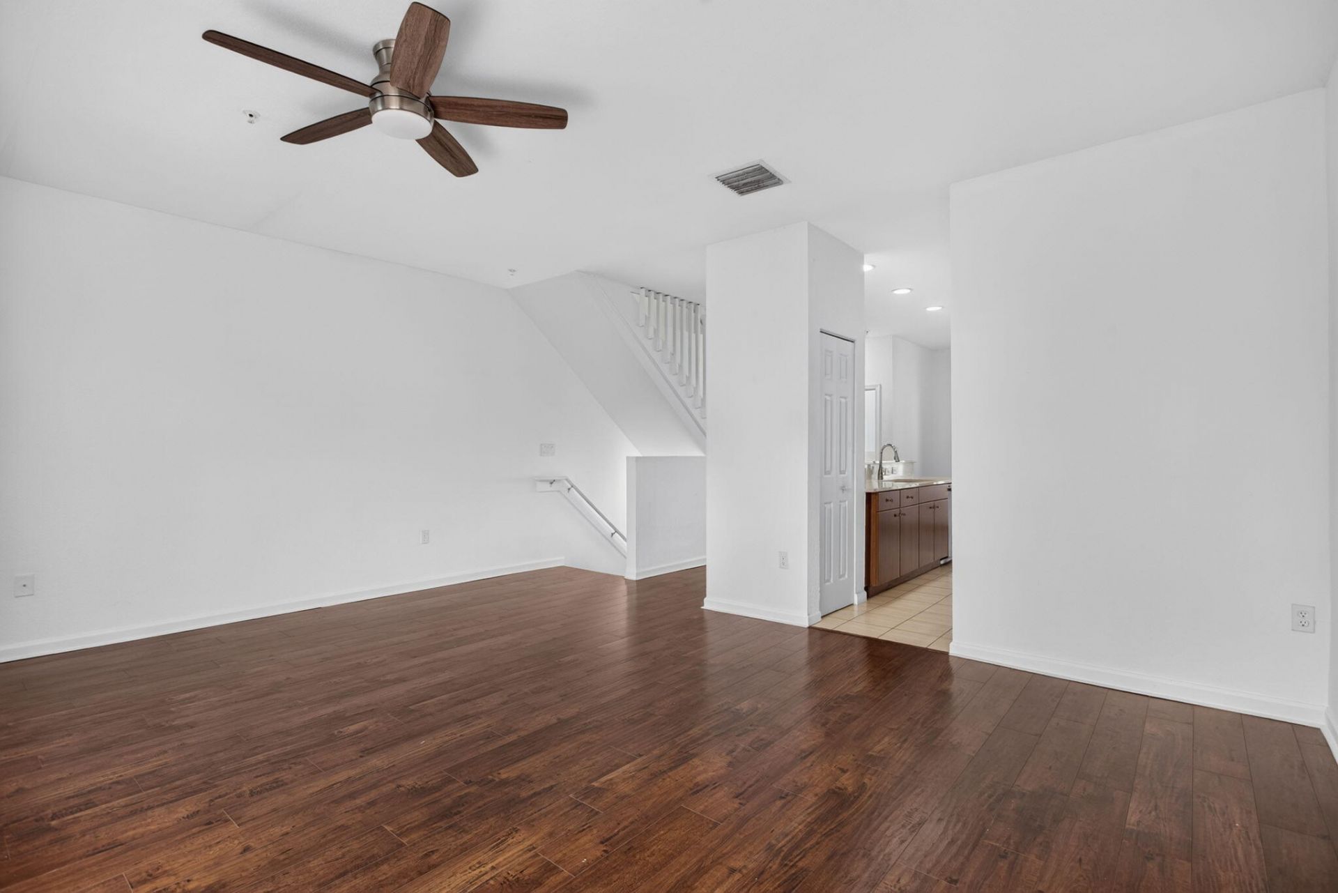 2725 NE 8th Avenue, Unit 112, Wilton Manors, FL 33334 Photo