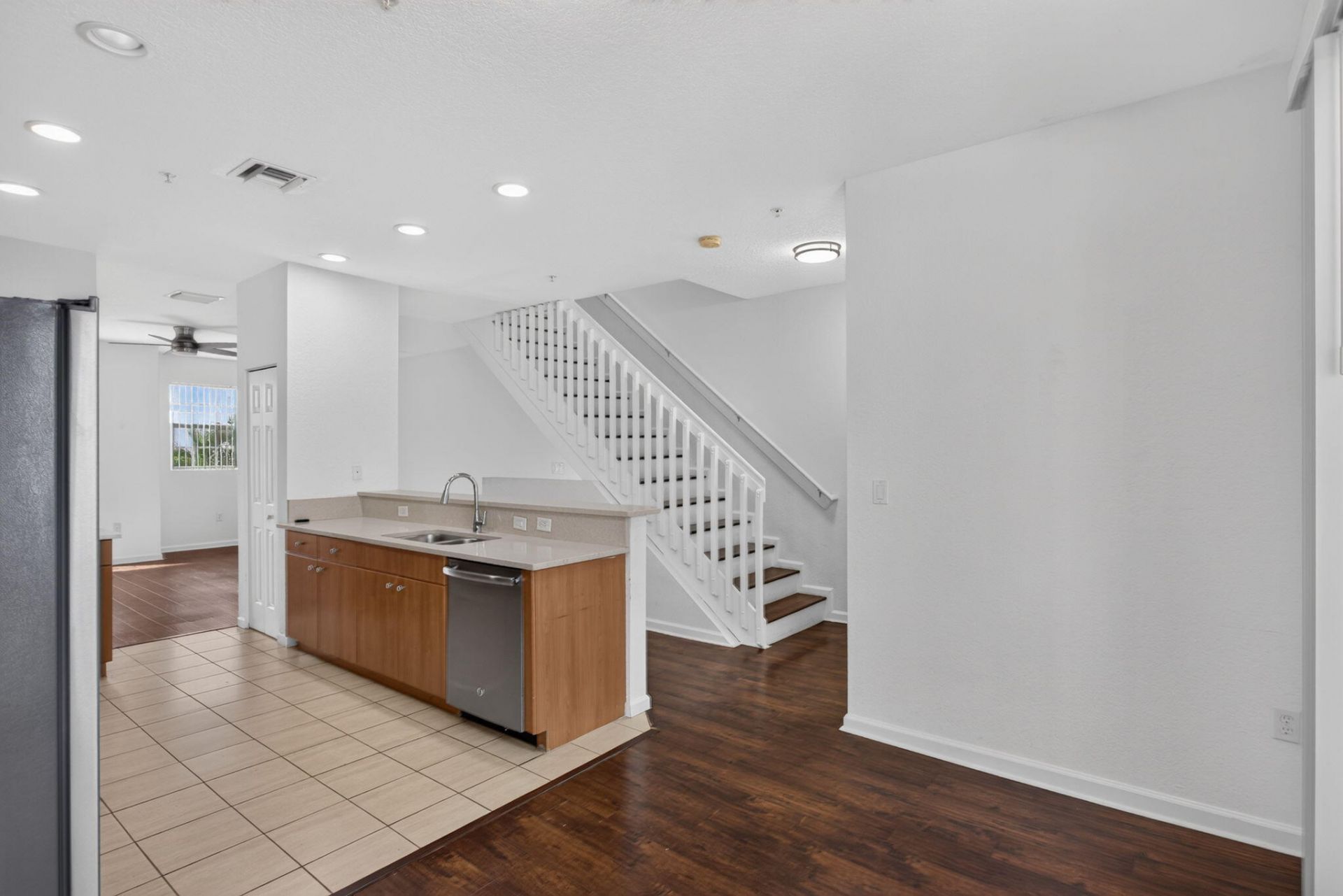 2725 NE 8th Avenue, Unit 112, Wilton Manors, FL 33334 Photo