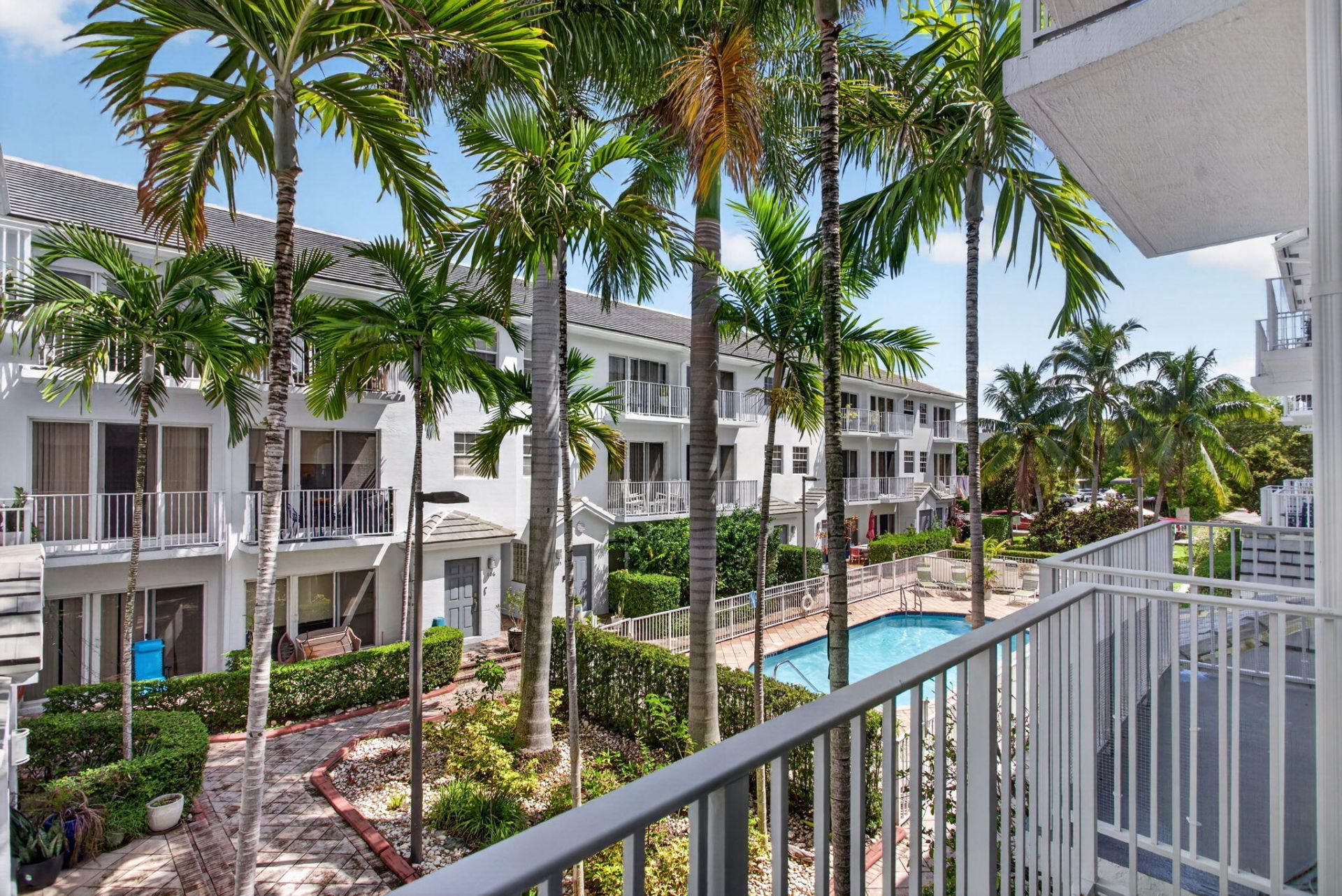 2725 NE 8th Avenue, Unit 112, Wilton Manors, FL 33334 Photo