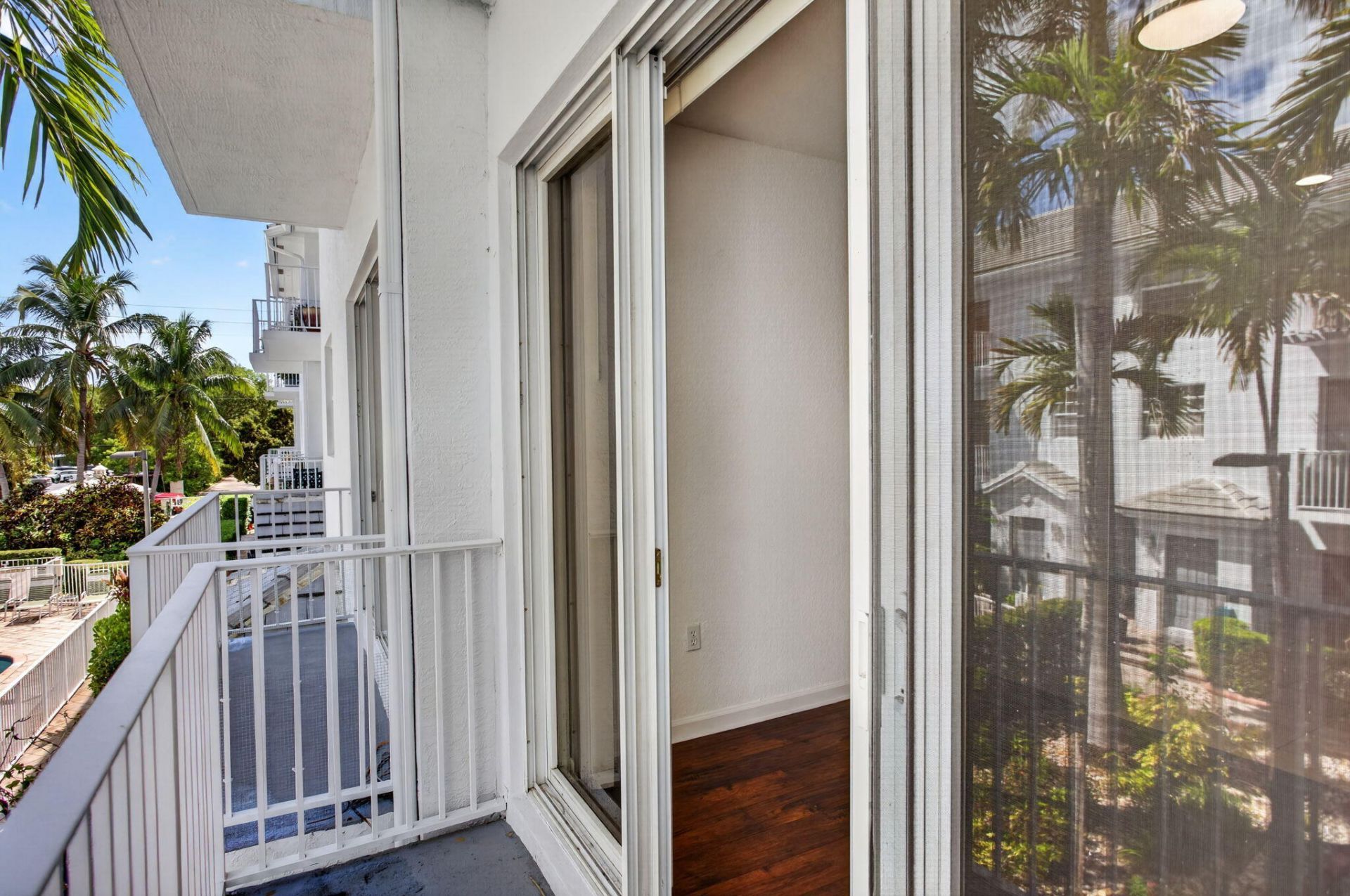 2725 NE 8th Avenue, Unit 112, Wilton Manors, FL 33334 Photo