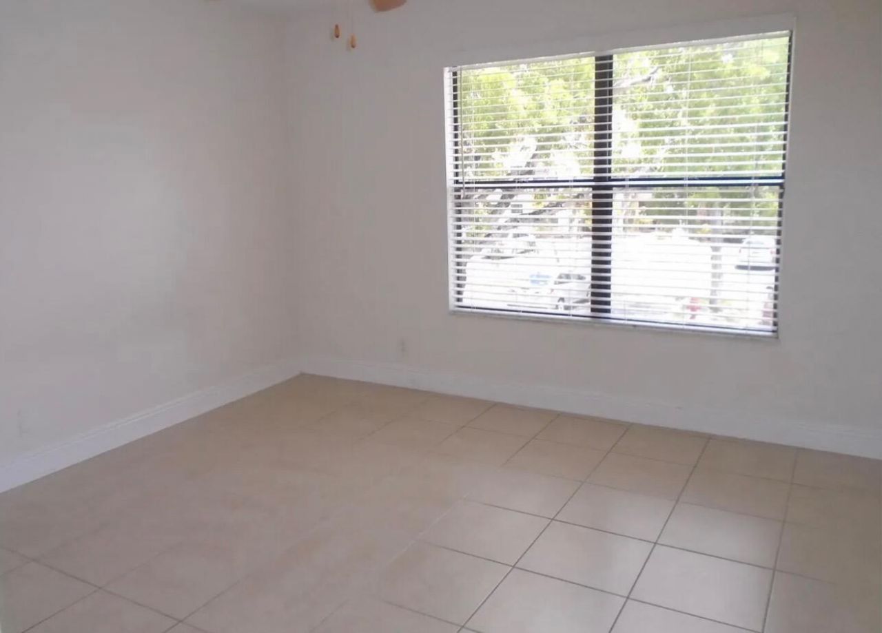 1421 Windorah Way, Unit H, West Palm Beach, FL 33411 Photo