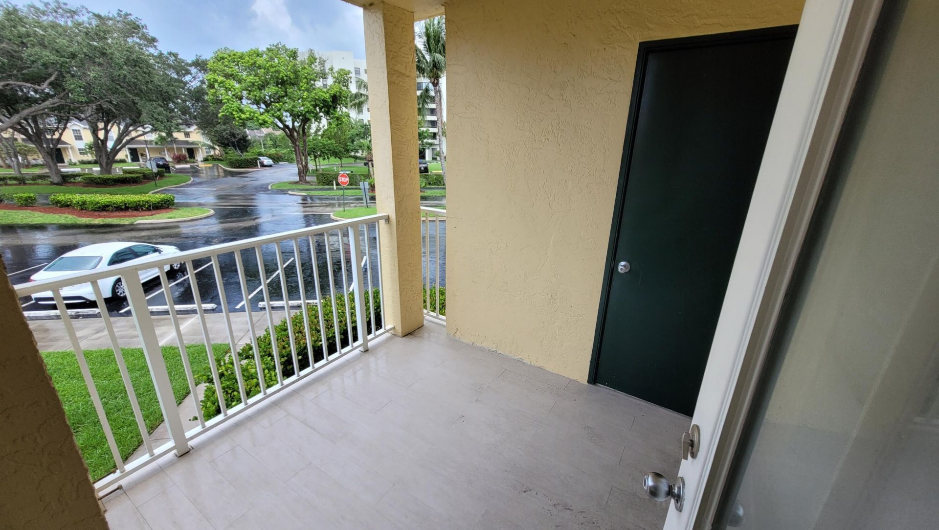 6283 La Costa Drive, Unit F, Boca Raton, FL 33433 Photo