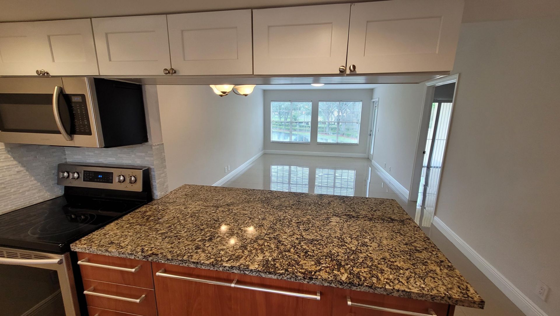 6283 La Costa Drive, Unit F, Boca Raton, FL 33433 Photo
