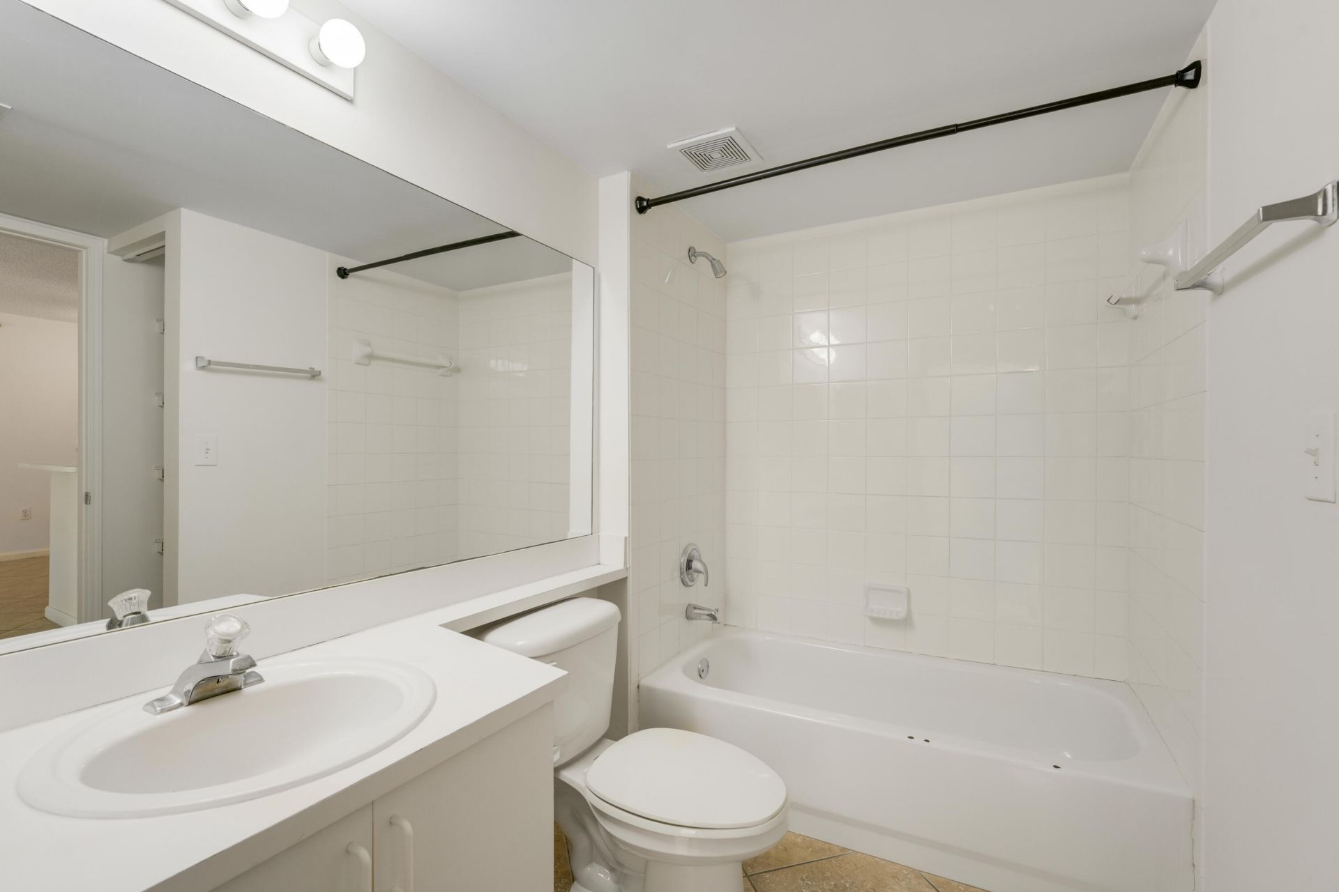 278 Village Boulevard, Unit 8106, Tequesta, FL 33469 Photo