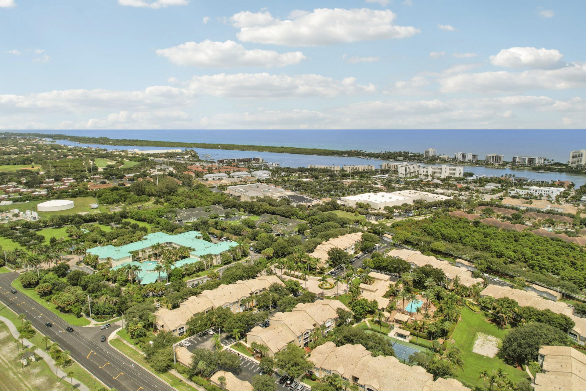278 Village Boulevard, Unit 8106, Tequesta, FL 33469 Photo
