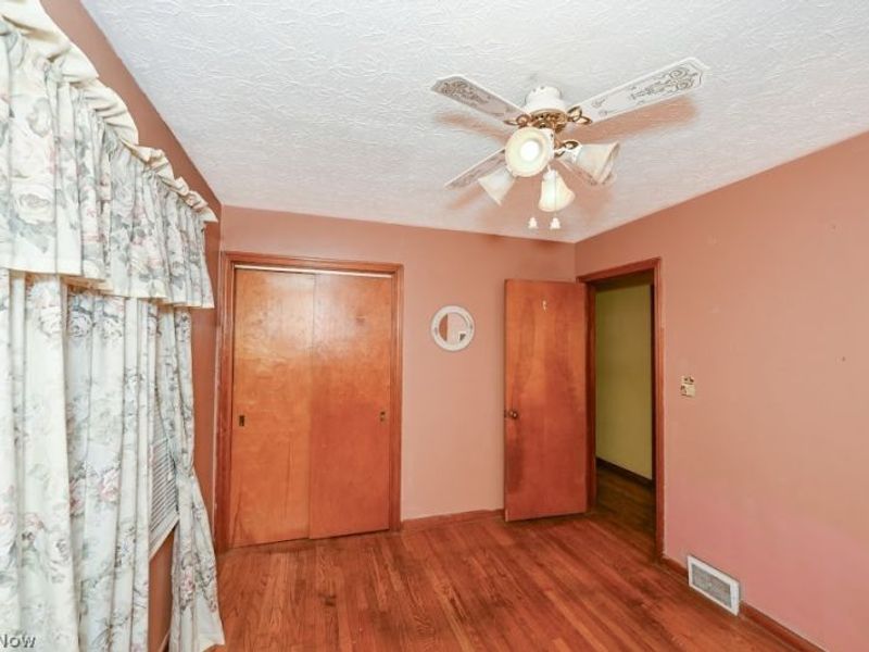 490 Bonshire Road, Akron, OH 44319 Photo 13