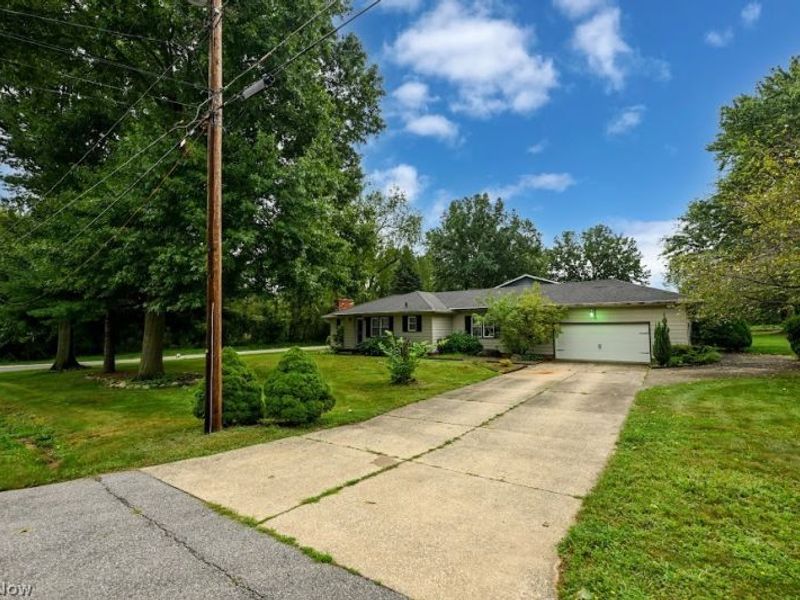 490 Bonshire Road, Akron, OH 44319 Photo 26