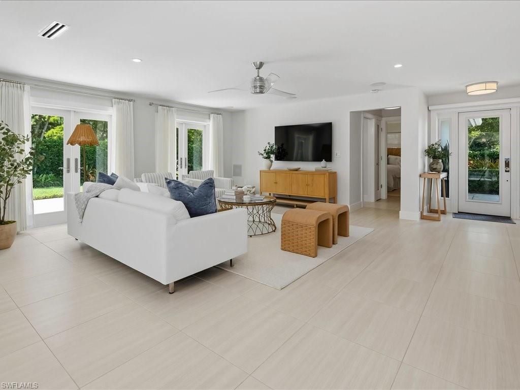 1390 Mandarin Rd , Naples, FL 34102 Photo