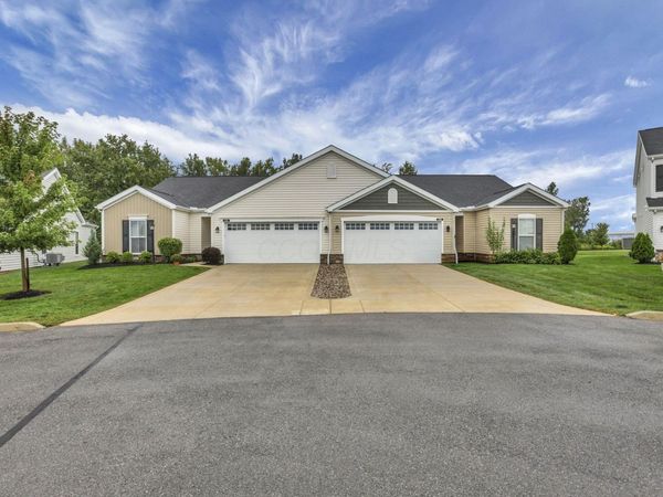 241 Lenell Loop, Delaware, OH 43015