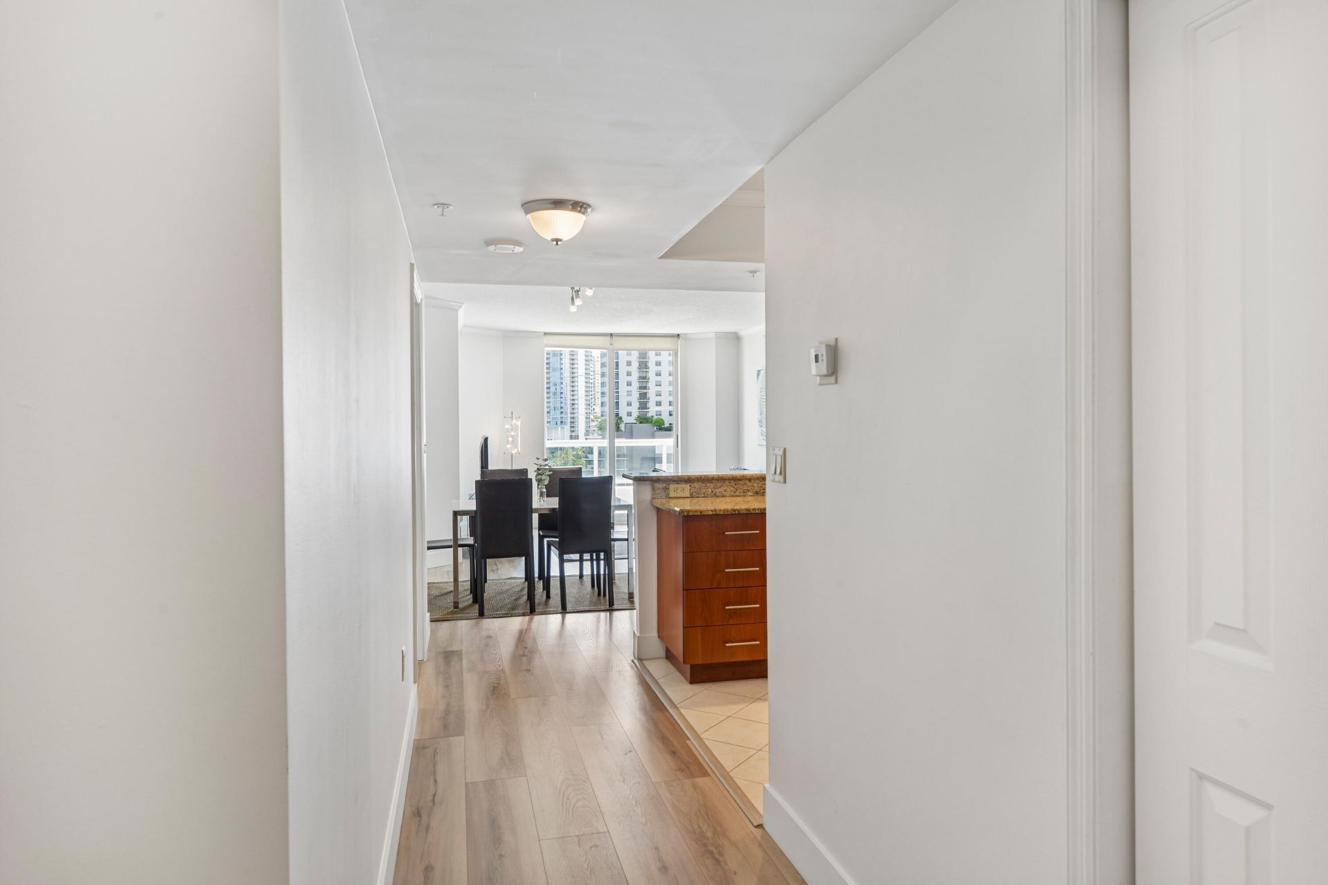 401 SW 4th Avenue, Unit 1003, Fort Lauderdale, FL 33315 Photo