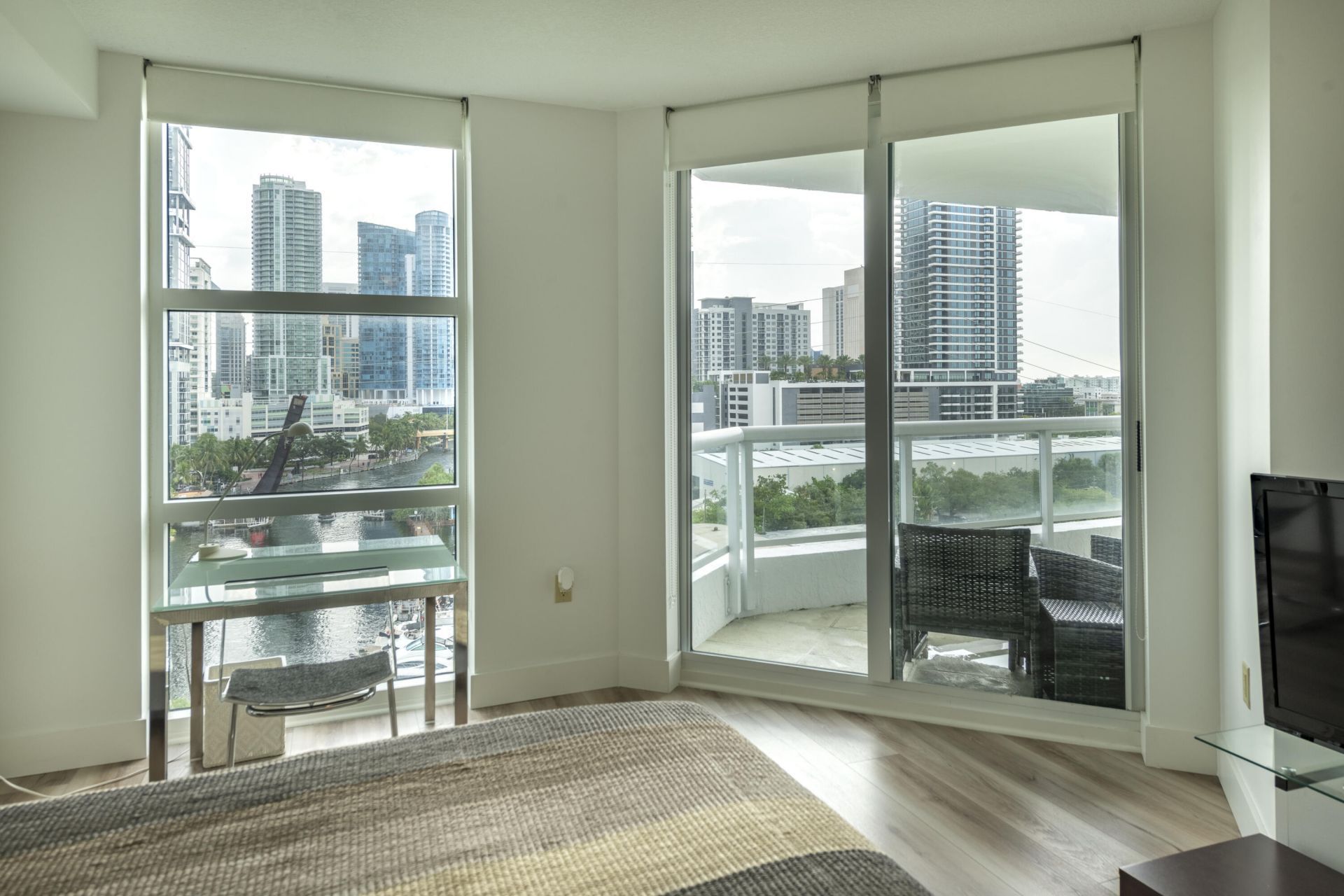 401 SW 4th Avenue, Unit 1003, Fort Lauderdale, FL 33315 Photo