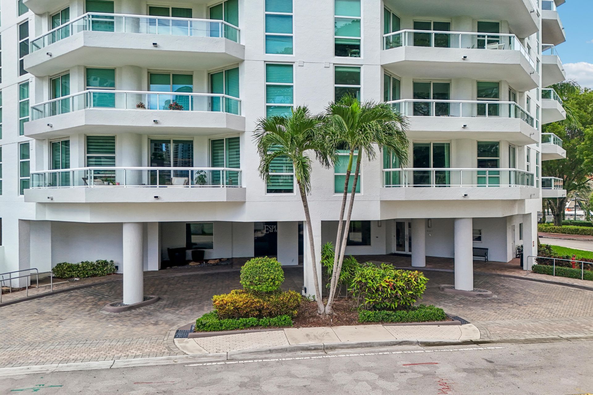 401 SW 4th Avenue, Unit 1003, Fort Lauderdale, FL 33315 Photo