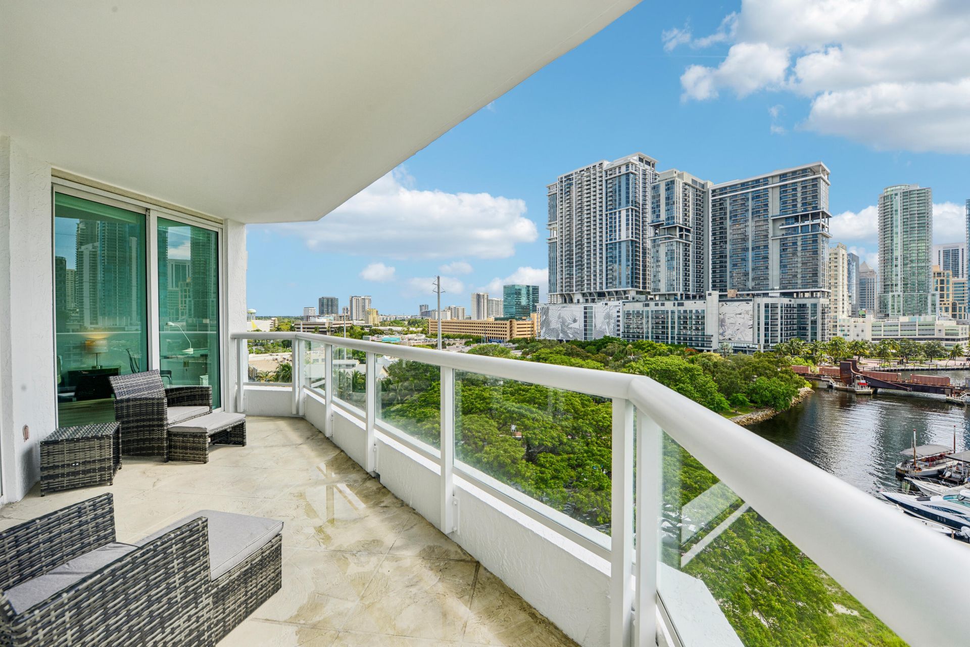401 SW 4th Avenue, Unit 1003, Fort Lauderdale, FL 33315 Photo