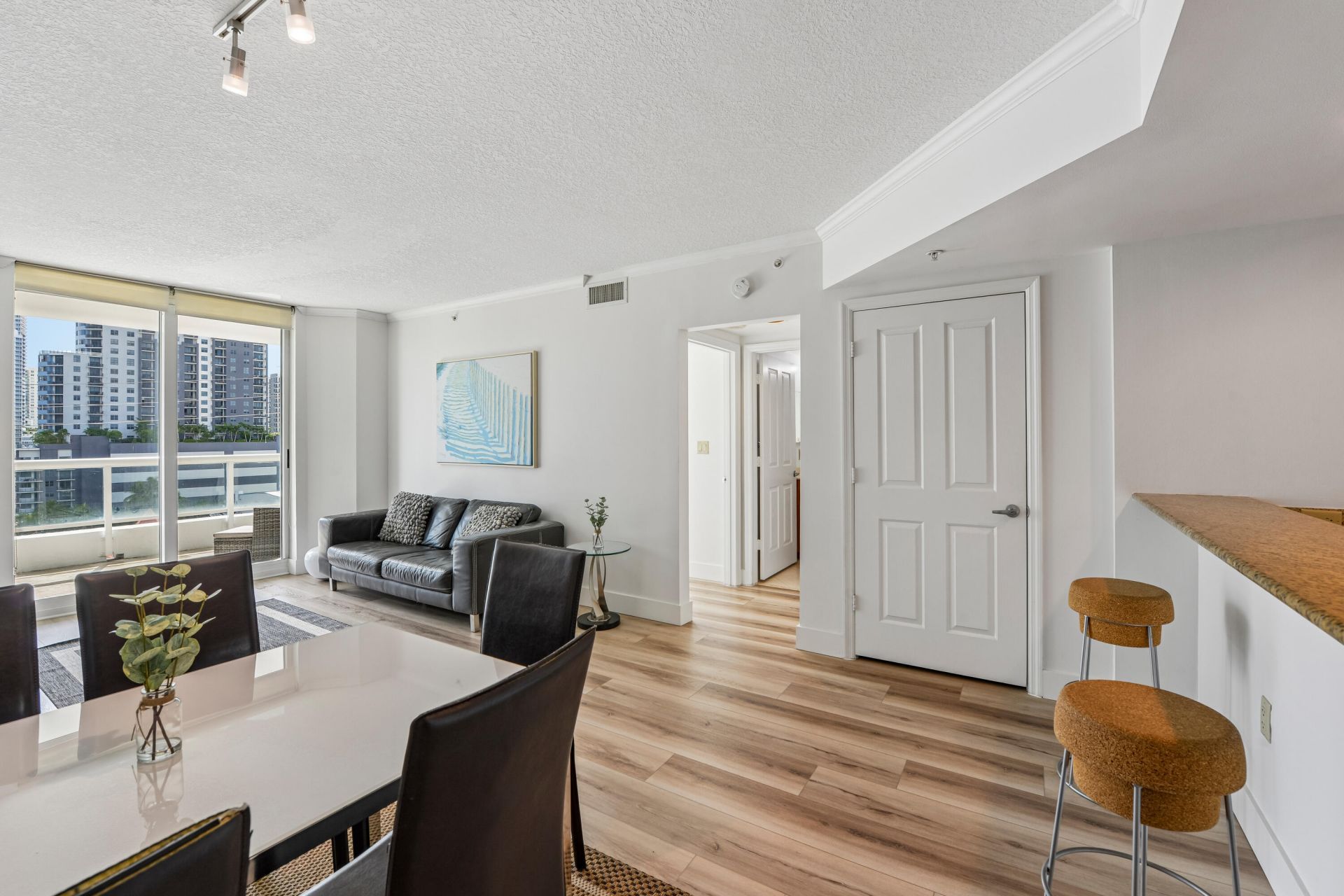 401 SW 4th Avenue, Unit 1003, Fort Lauderdale, FL 33315 Photo
