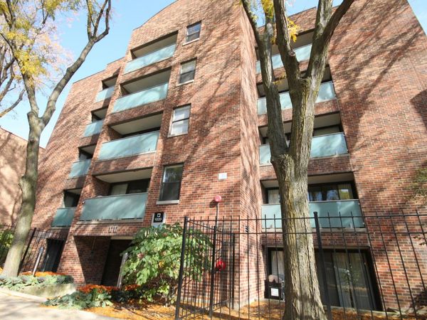1717 N Dayton Street , Unit 202, Chicago, IL 60614
