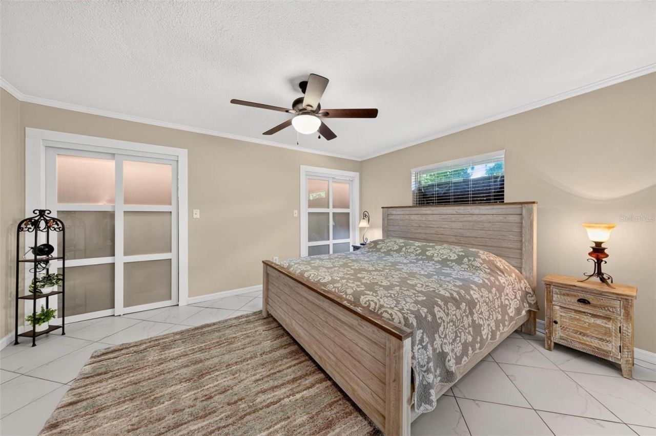 8106 Spring Drive , Yalaha, FL 34797 Photo