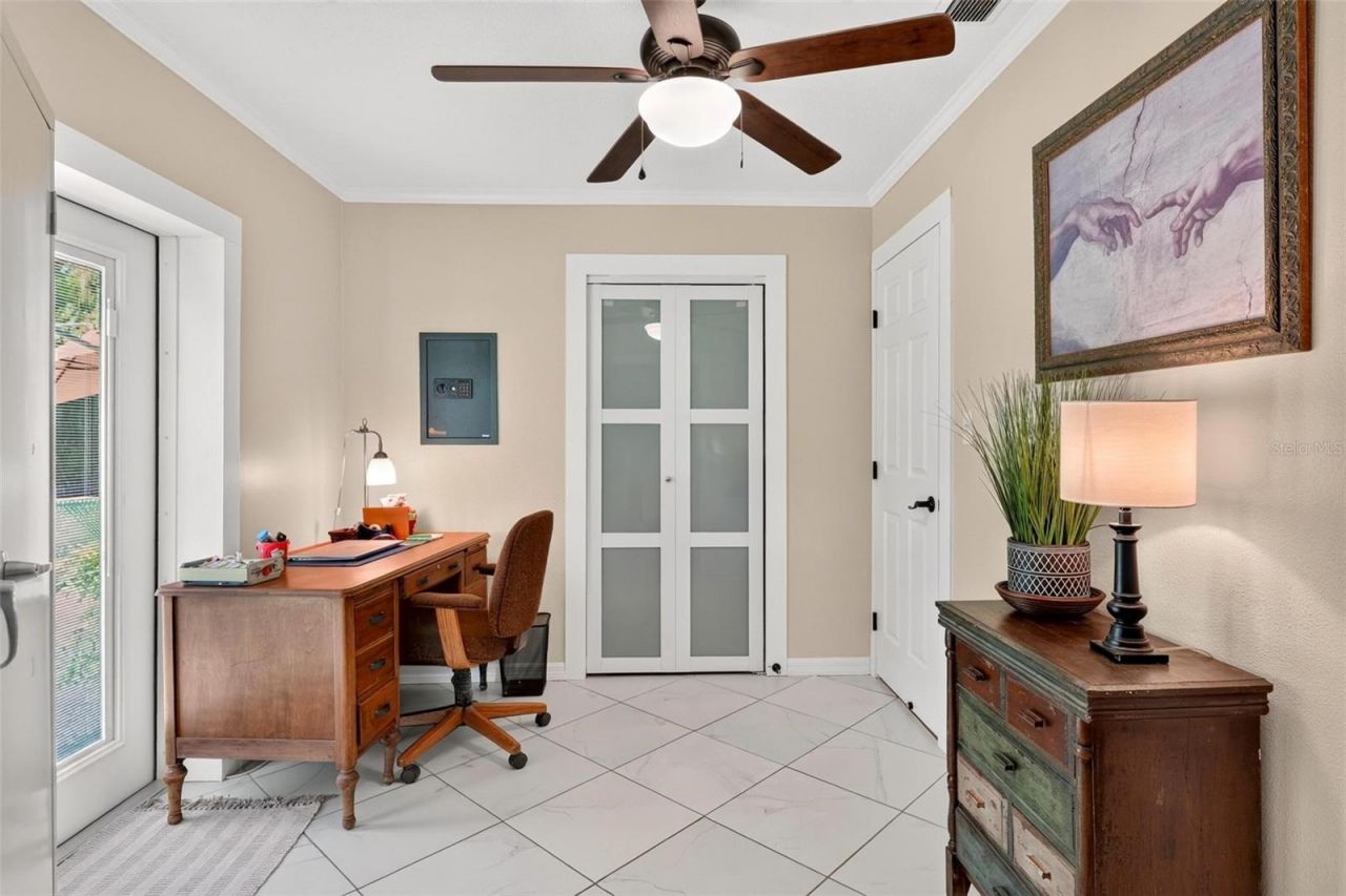 8106 Spring Drive , Yalaha, FL 34797 Photo