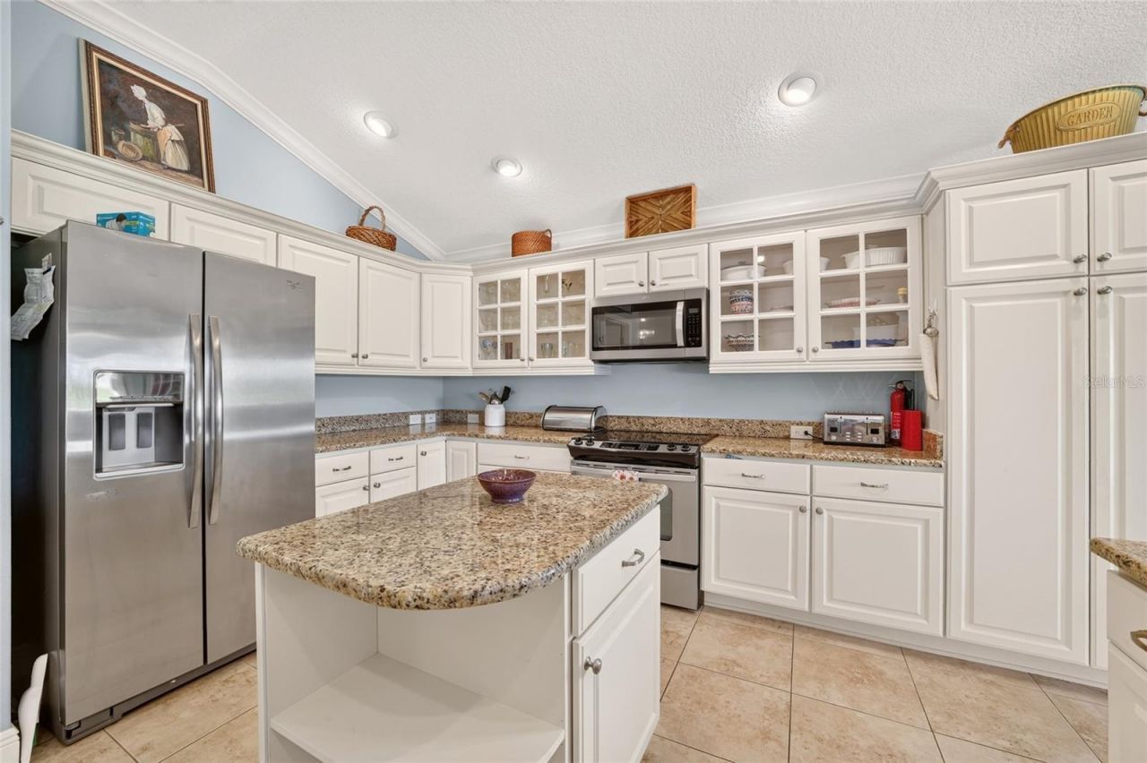 3751 Wine Palm Way, The Villages, FL 32163 Photo