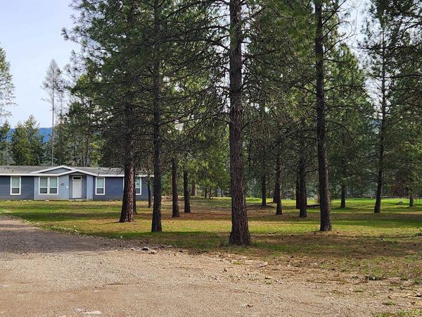 711 Herbs Dr, Newport, WA 99156