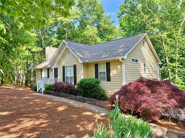 1204 Towne Harbor Court , Woodstock, GA 30189