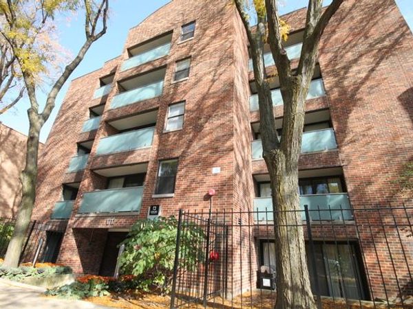 1717 N Dayton Street , Unit 301, Chicago, IL 60614
