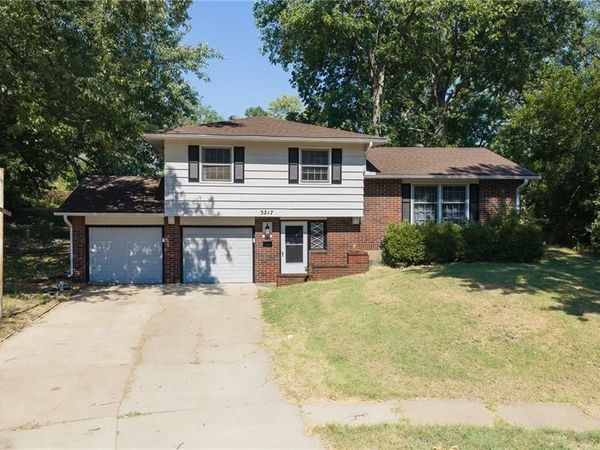 3217 Westwood Court, Topeka, KS 66614