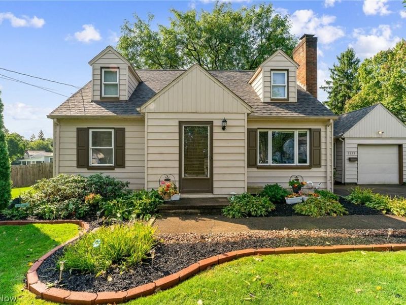 2235 Coral Sea Drive, Youngstown, OH 44511 Photo 1