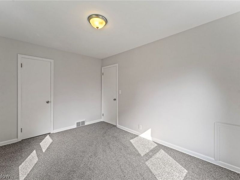 2235 Coral Sea Drive, Youngstown, OH 44511 Photo 10