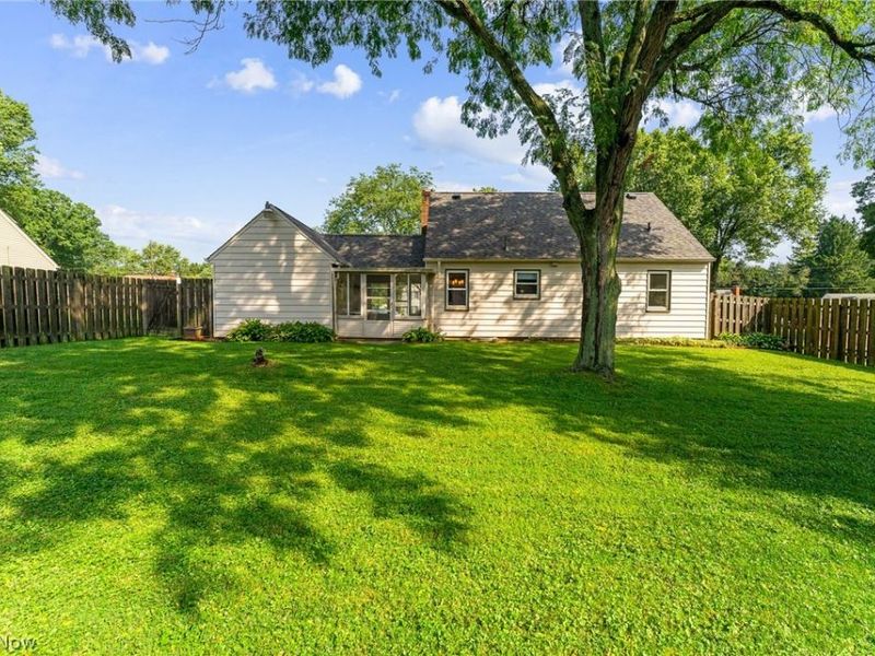 2235 Coral Sea Drive, Youngstown, OH 44511 Photo 22