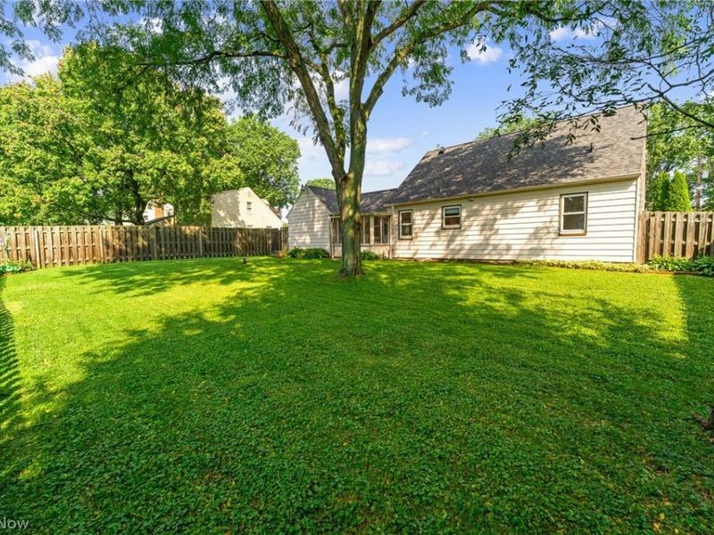 2235 Coral Sea Drive, Youngstown, OH 44511 Photo 23